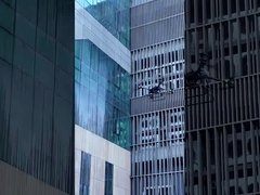 DJI FlyCart 30 50m yükseklikte Bina temizliği Bağlı drone sistemi