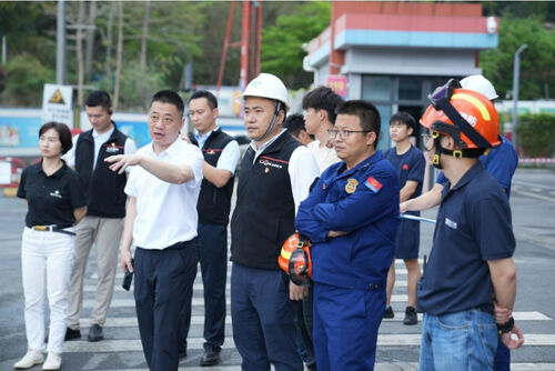 hakkında en son şirket haberleri MYUAV, Shenzhen'deki süper yüksek binalar için yangın söndürme UAV'sının pratik uygulama testini başarıyla tamamladı