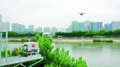 hakkında en son şirket haberleri Jiangsu eyaletinde Nanjing Metro ilk kez metro koruma alanı sahnesinde drone akıllı inceleme uygulamak için