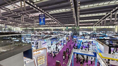 hakkında en son şirket haberleri MYUAV, 2025 Uluslararası Düşük Yükseklik Ekonomisi ve İnsansız Sistemler Sergisinde ve 10. Shenzhen Uluslararası UAV Sergisinde