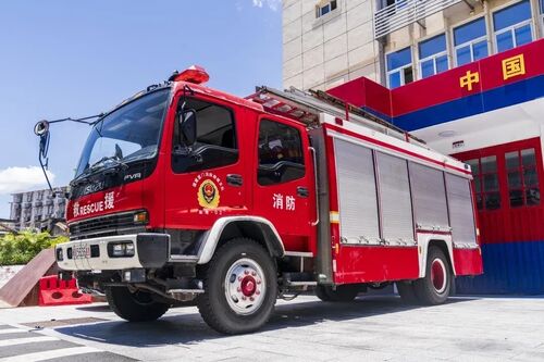 hakkında en son şirket haberleri Havadaki yangın söndürme UAV'lerinin jet yoğunluğunun korunması: basınç bozulması kontrol mekanizması