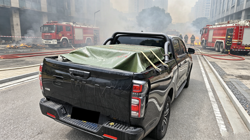 hakkında en son şirket haberleri MYUAV FC100 Firefighting Drone Successfully Completes Field Drill; Tethered Power Supply and Long Endurance Enable Effic