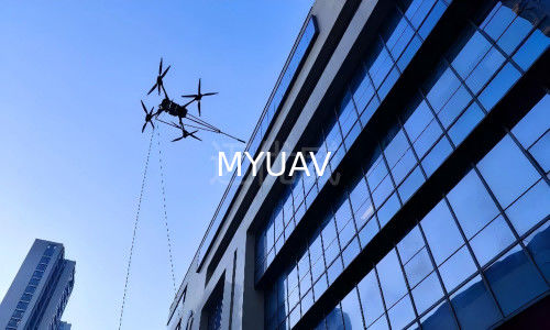 DJI FlyCart 30 120m yükseklikte Bina temizliği Bağlı drone sistemi